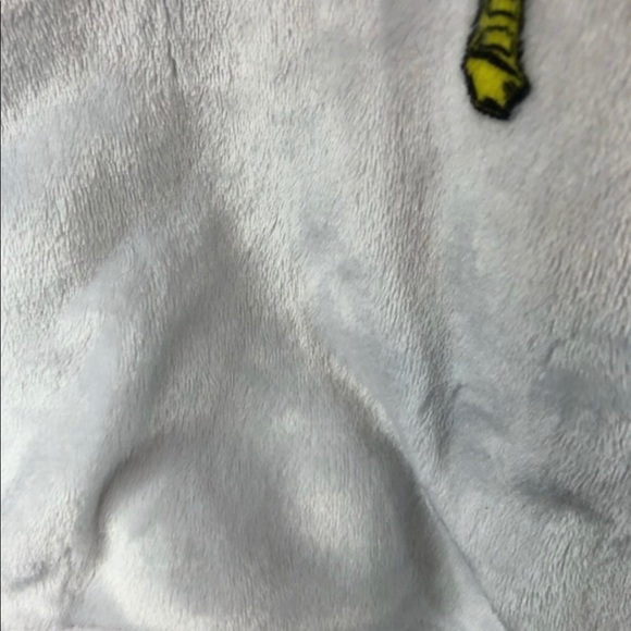 Avengers Sweater (Very Soft) - Picture 2 of 3